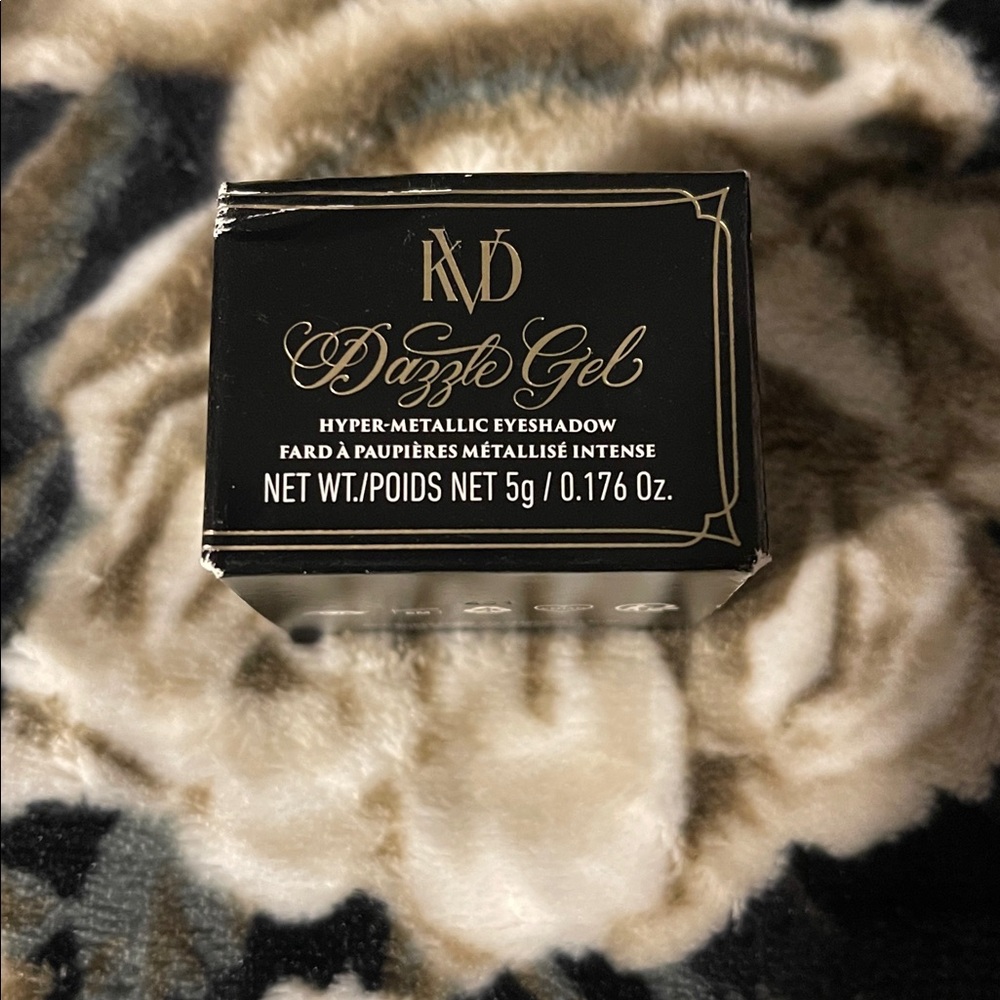 KVD Onyx Void 50 Dazzle Gel Hyper-Metallic Vegan Eyeshadow - Picture 3 of 5